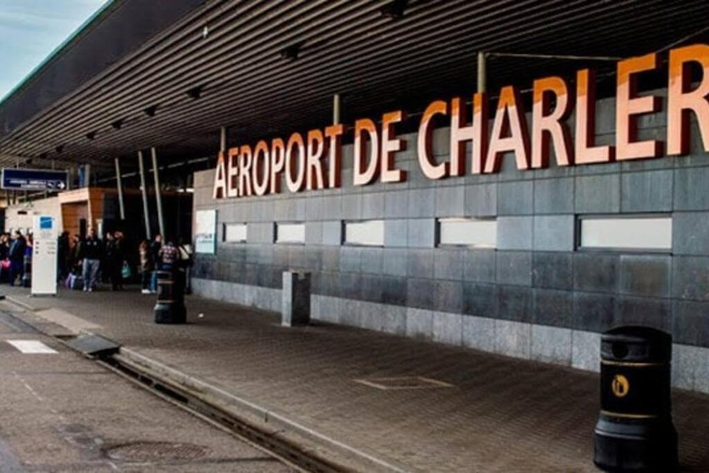 Station 173 C Bruxelles-Charleroi-Airport 아파트 외부 사진